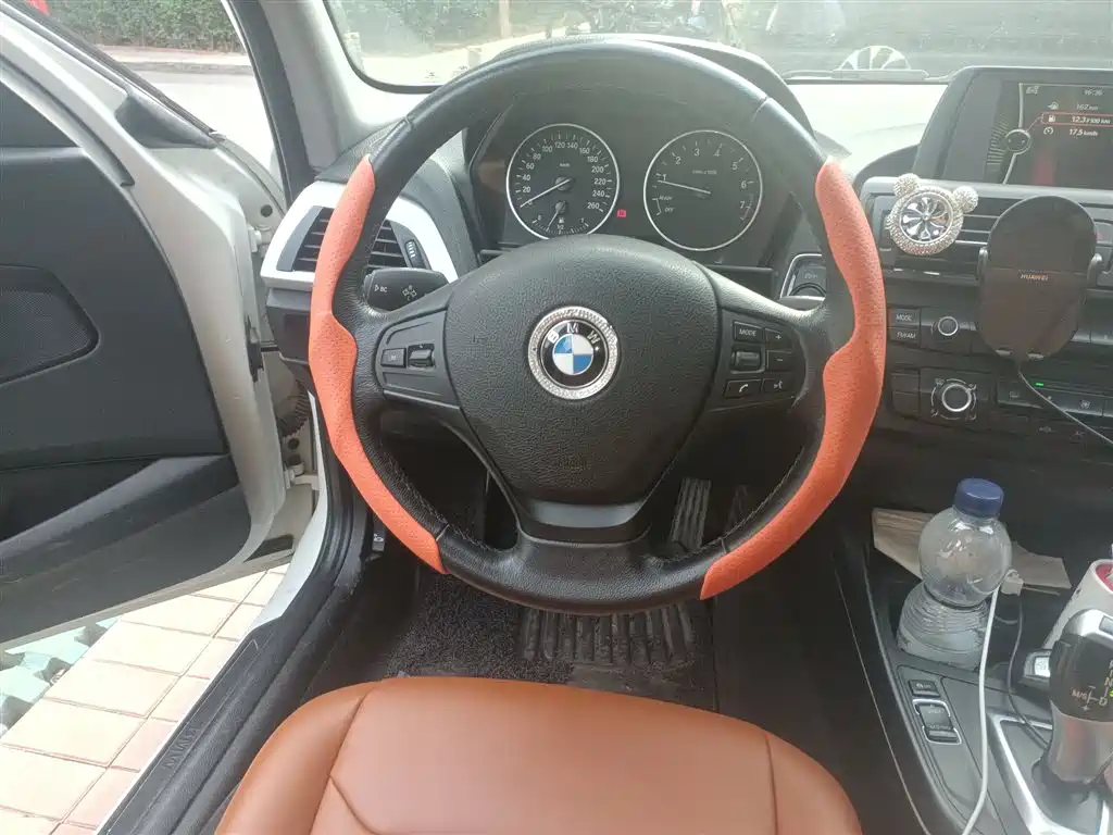 BMW 1 Series (Import) 2013 Facelift 116i Leading Model фото 3