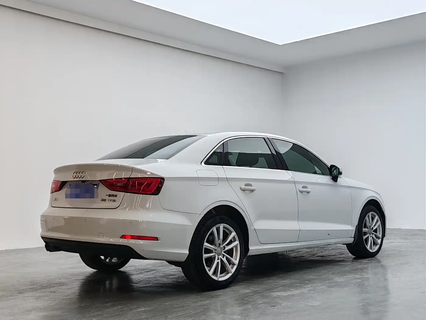Audi A3 2014 Limousine 35 TFSI Auto Comfort фото 6