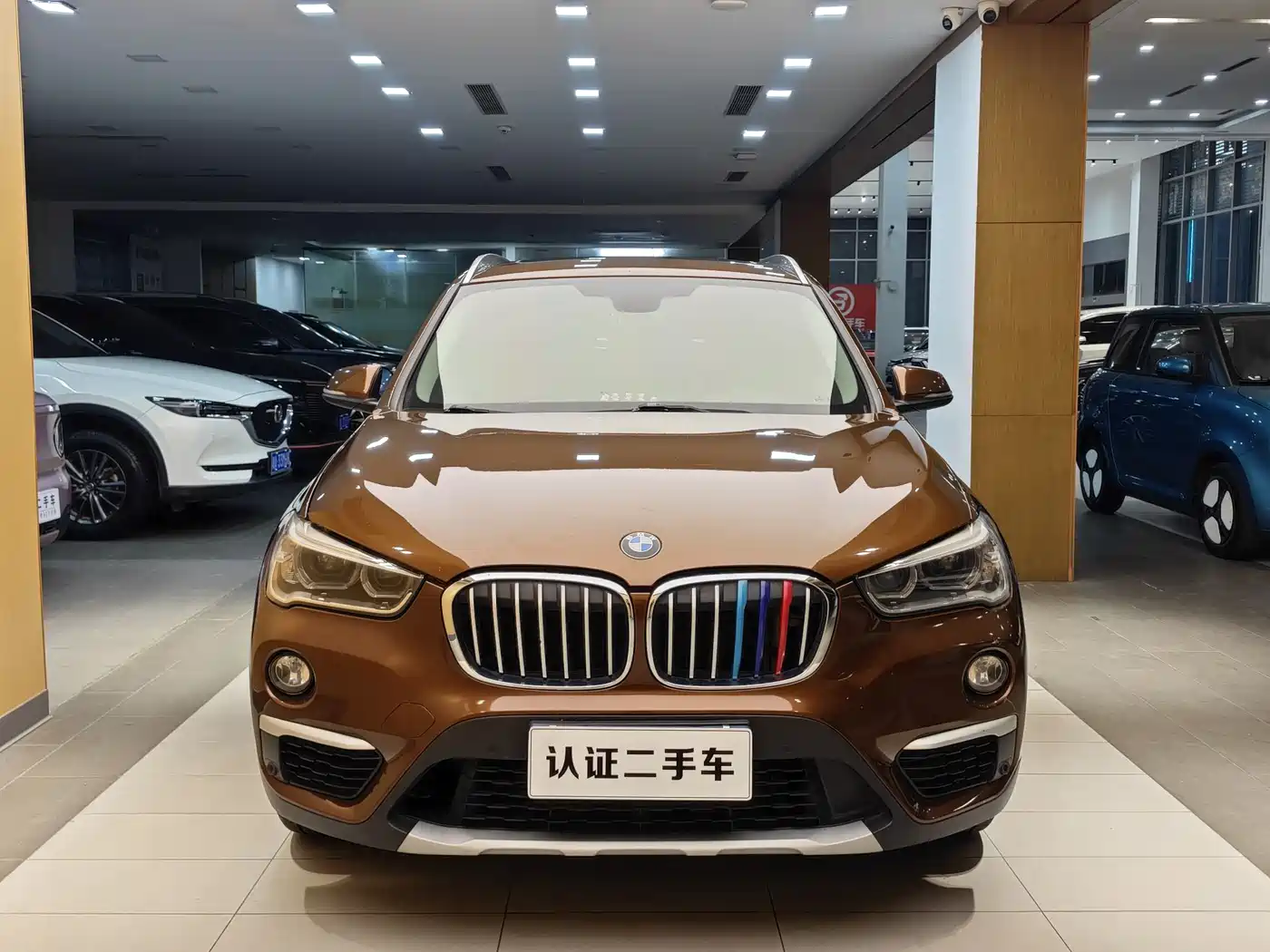 BMW X1 2016 sDrive18Li Luxury Model фото 3
