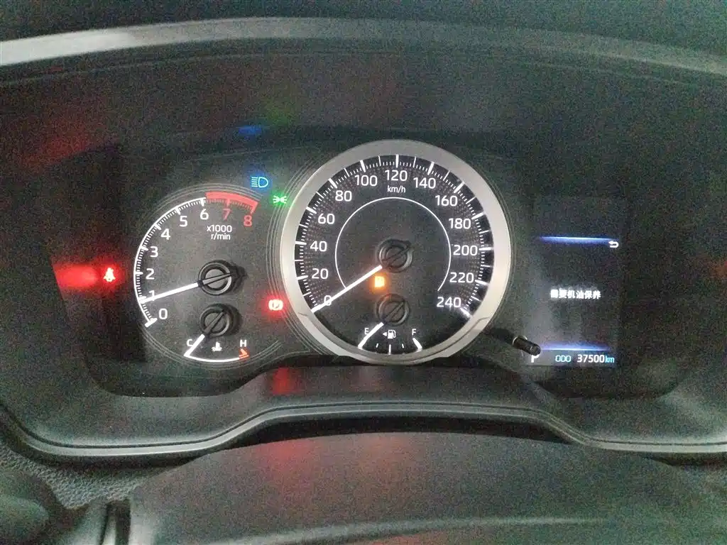 Toyota Corolla 2021 1.2T S-CVT Elite PLUS Edition фото 8