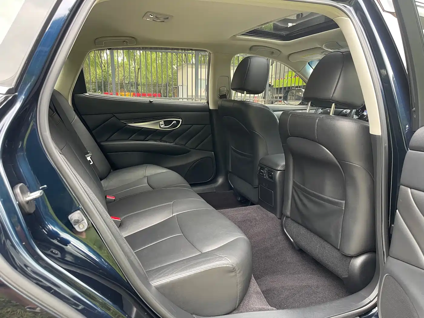 Infiniti Q70 2017 2015 Q70L 2.5L Elite