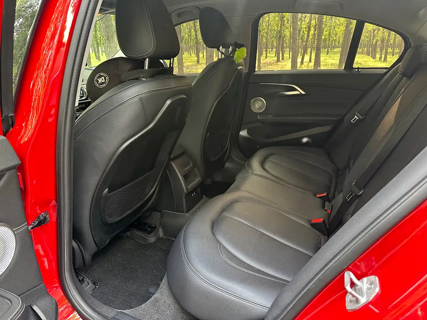 BMW 1 Series 2021 120i M Sport Shadow Edition фото 13