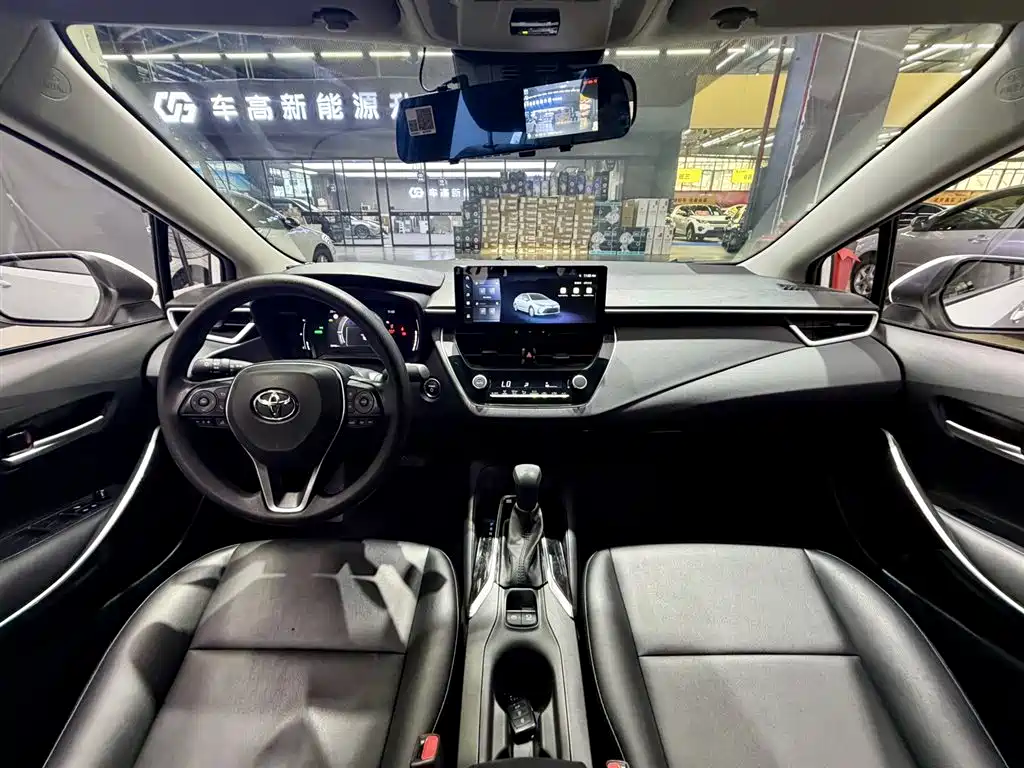 Toyota Corolla 2024 Model 1.8L Smart Hybrid Pioneer Edition фото 12