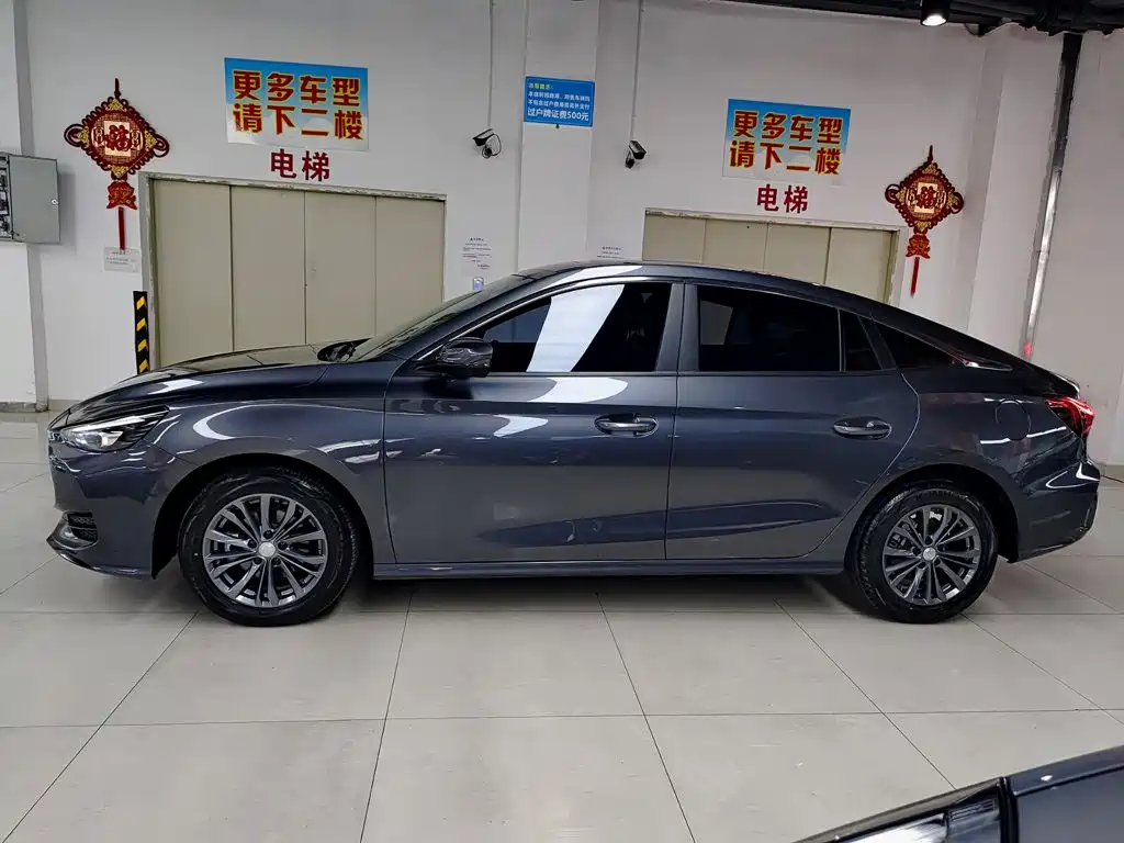 Фото 3 - MG MG5