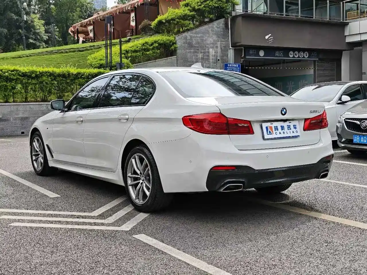 BMW 5 Series 2019 Facelift 525Li M Sport Package фото 28
