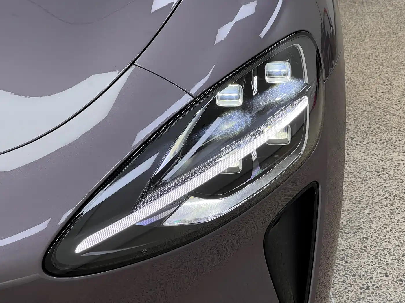 XIAOMI CAR XIAOMI SU7