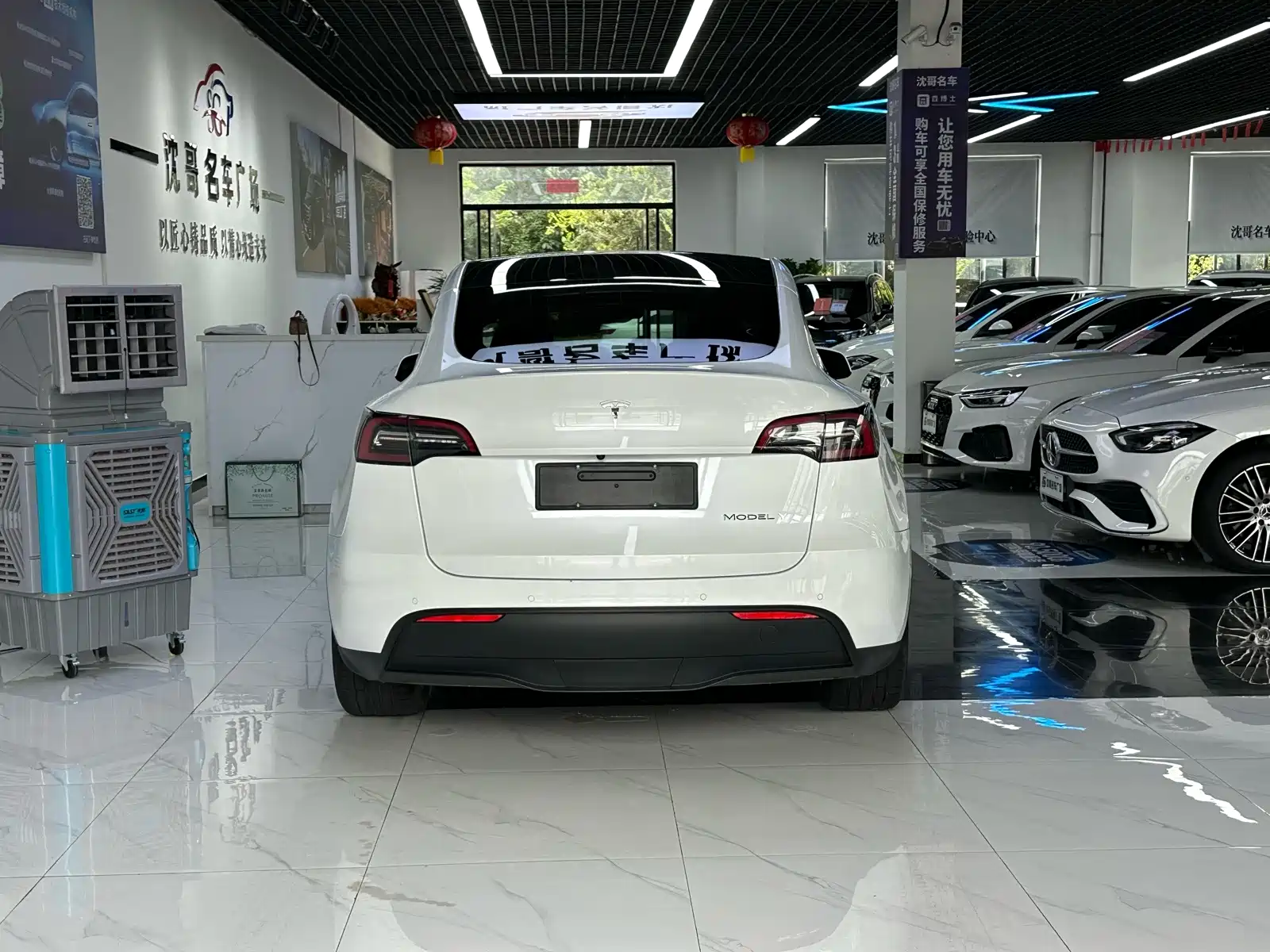 Фото 8 - Tesla Model Y