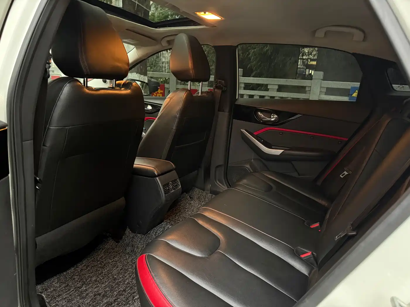 Venucia D60 2018 2018 1.6L CVT Smart Elite Edition
