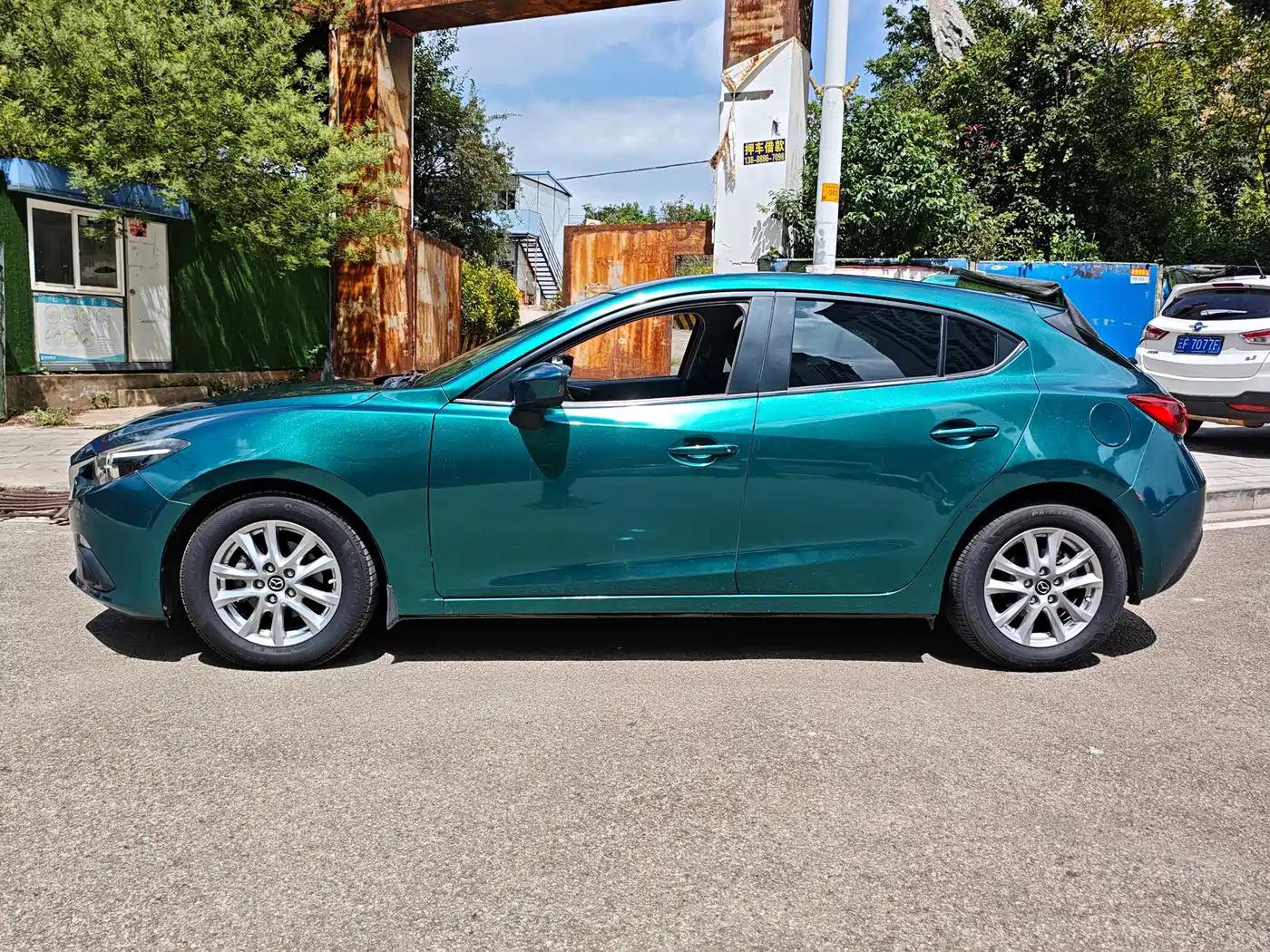 Фото 3 - Mazda Mazda 3
