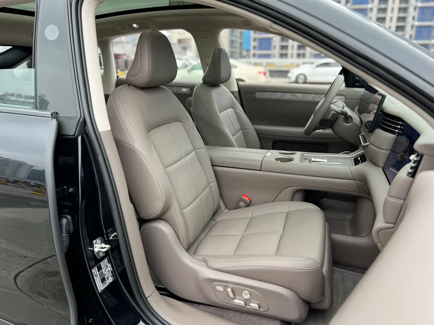 ZHIJI AUTOMOBILE ZHIJI LS6