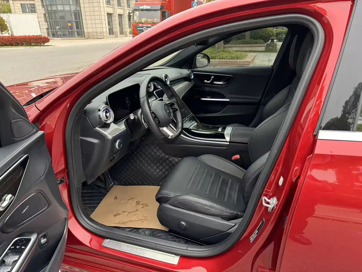 MERCEDES-BENZ C CLASS