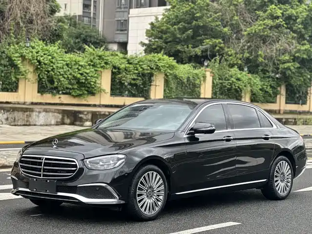 Mercedes-Benz E-Class 2023 E 260 L