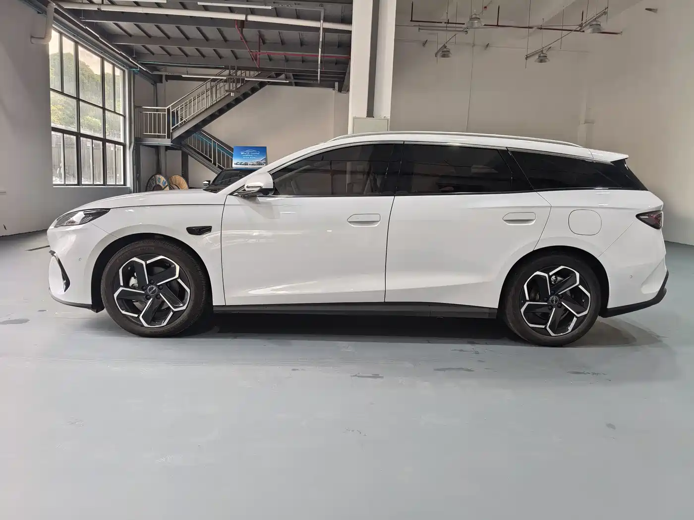 BYD SEAL 06 DM I TRAVEL EDITION