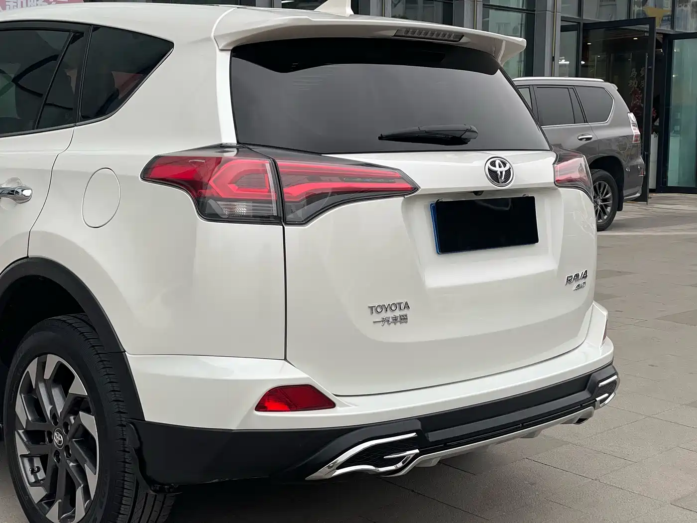 TOYOTA RAV4 RONGFANG