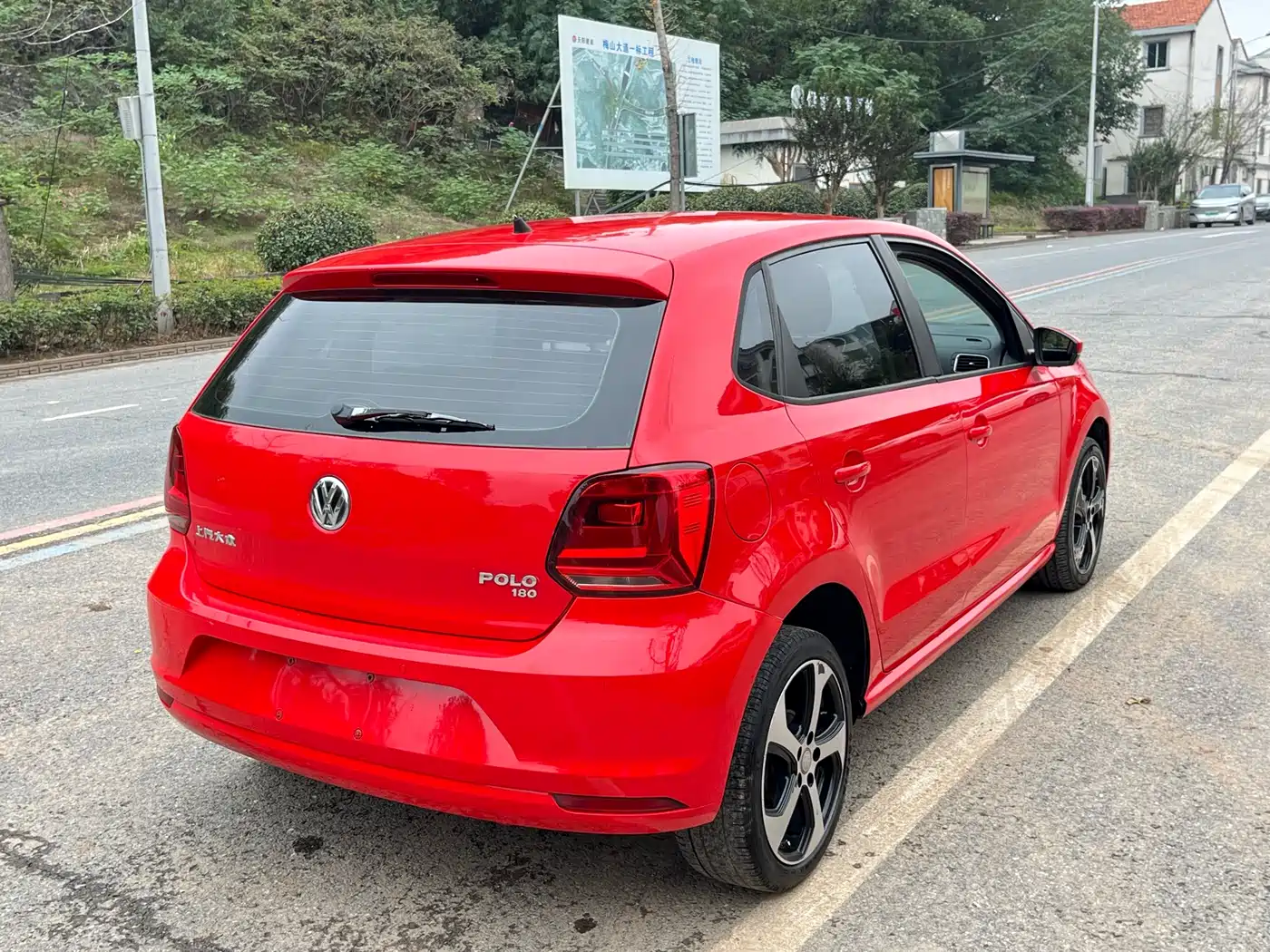 Volkswagen Polo 2016 1.6L Automatic Comfort фото 15