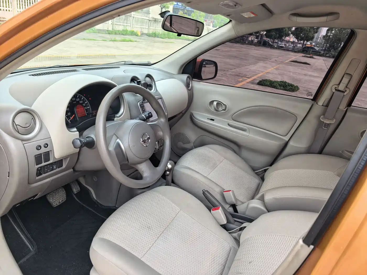 Nissan March 2016 2015 1.5L Auto Smart Edition