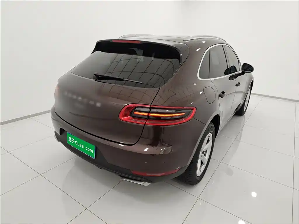 Porsche Macan 2017 Macan 2.0T фото 6
