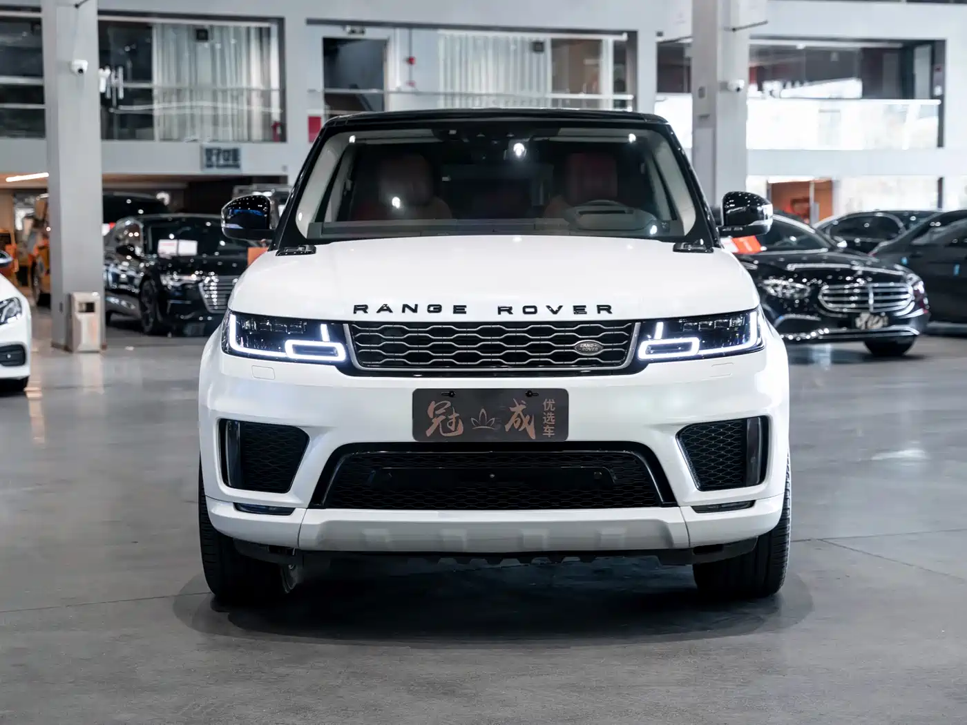 Land Rover Range Rover Sport 2020 3.0 L6 HSE DYNAMIC фото 2
