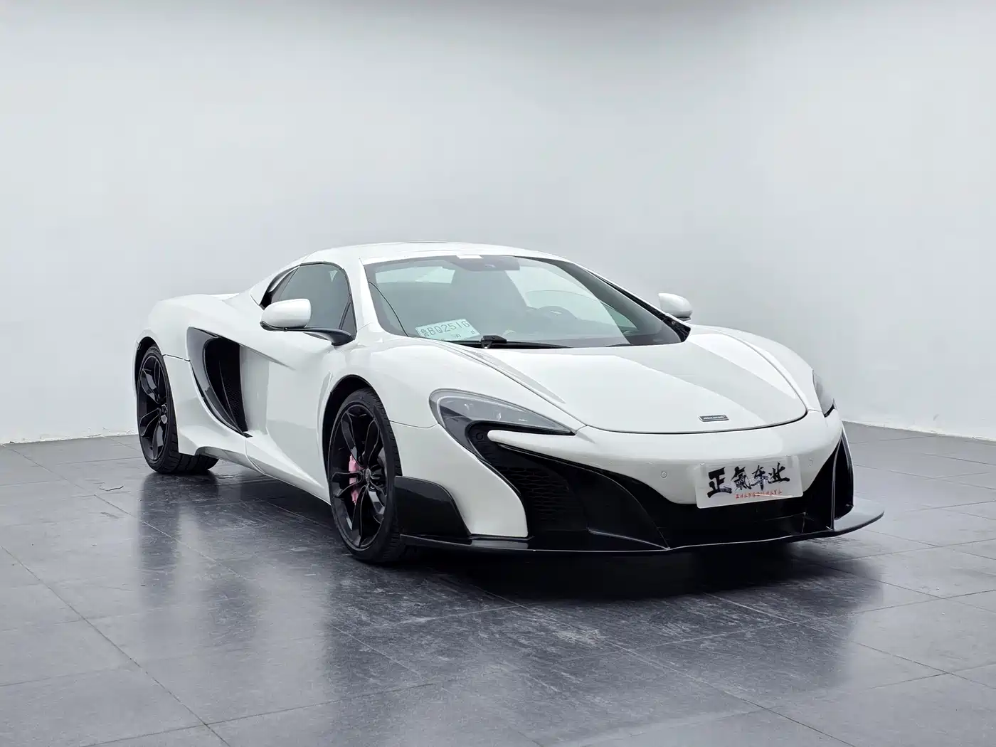 McLaren 12C 2013 3.8T SPIDER фото 5