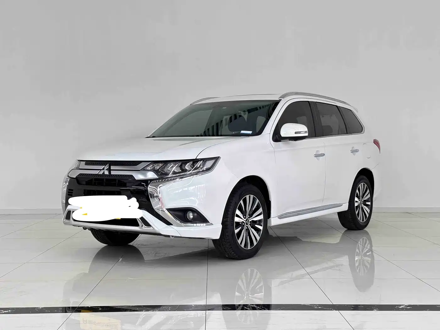 Mitsubishi Outlander 2021 2.4L 4WD Deluxe Edition 7-Seater