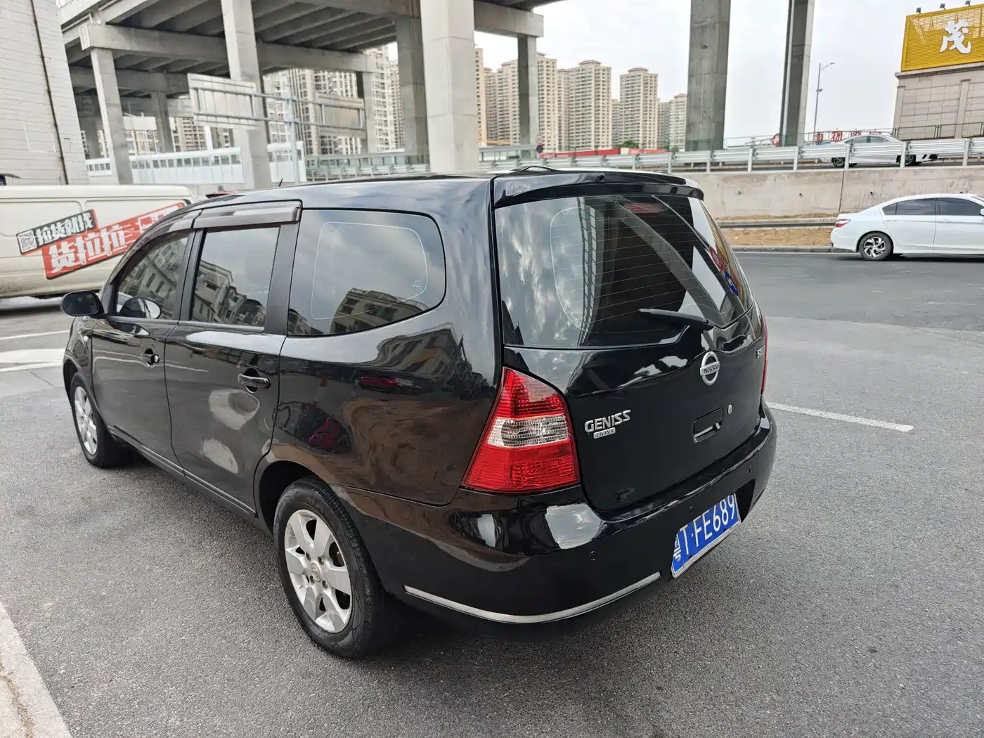 Nissan Livina 2006 Model 1.8L Automatic Comfort фото 7
