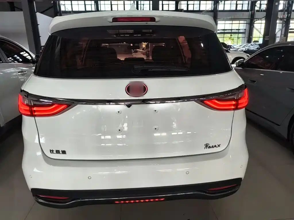 BYD Song MAX 2018 2017 1.5T Auto Smart Elite 7-Seater
