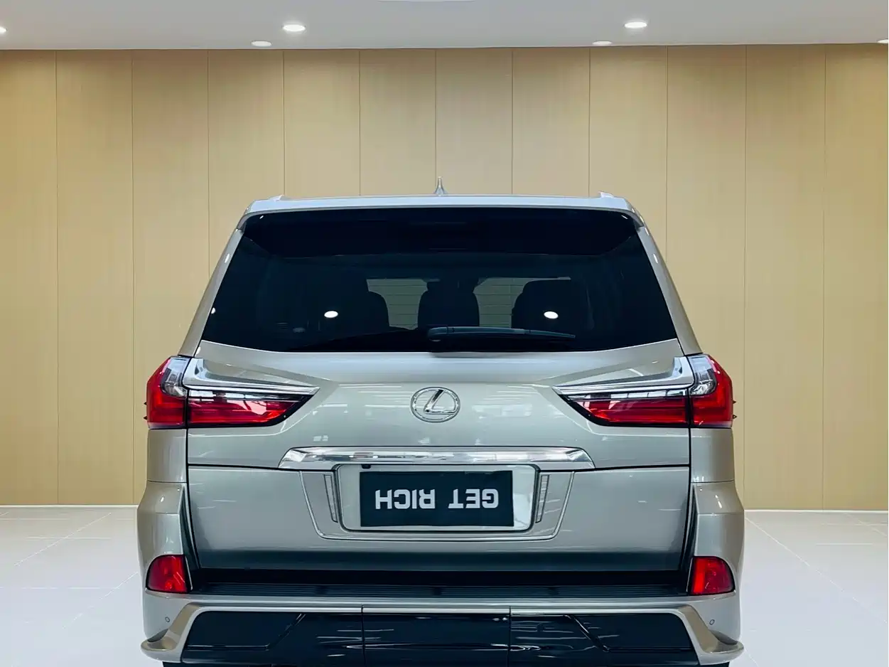 Lexus LX 2020 2019 570 Peak Special Edition