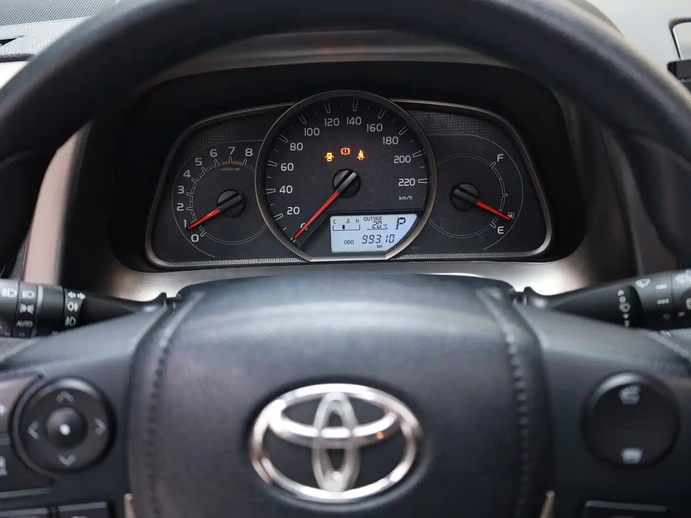 Toyota RAV4 Rongfang 2015 2.0L CVT 2WD Trend Edition фото 9