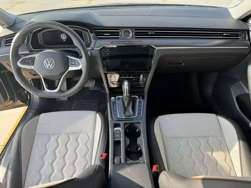 Volkswagen Magotan 2026 2026 Model 30 Million Special Selection 380TSI DSG Luxury