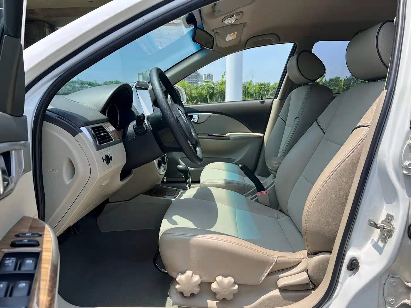 Фото 4 - Buick Excelle