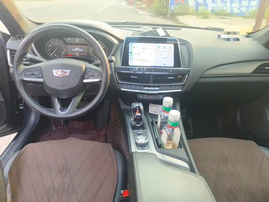 Фото 13 - Cadillac CT5