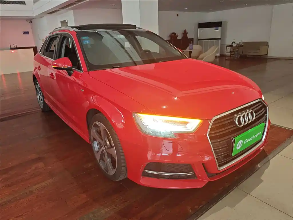 Audi A3 2019 Sportback 35 TFSI Sport China VI фото 4