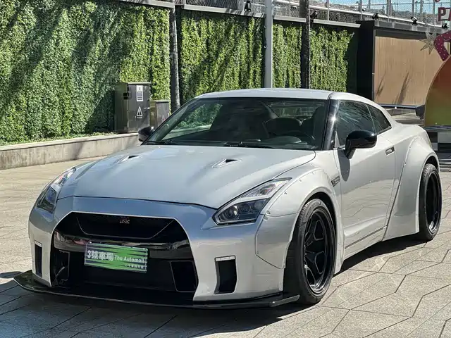 Nissan Nissan GT-R 2012 3.8T Premium Edition