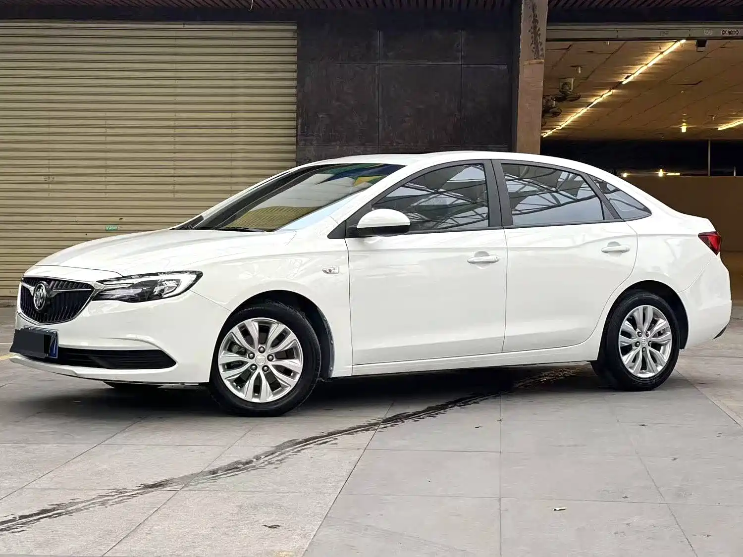 Фото 2 - Buick Excelle