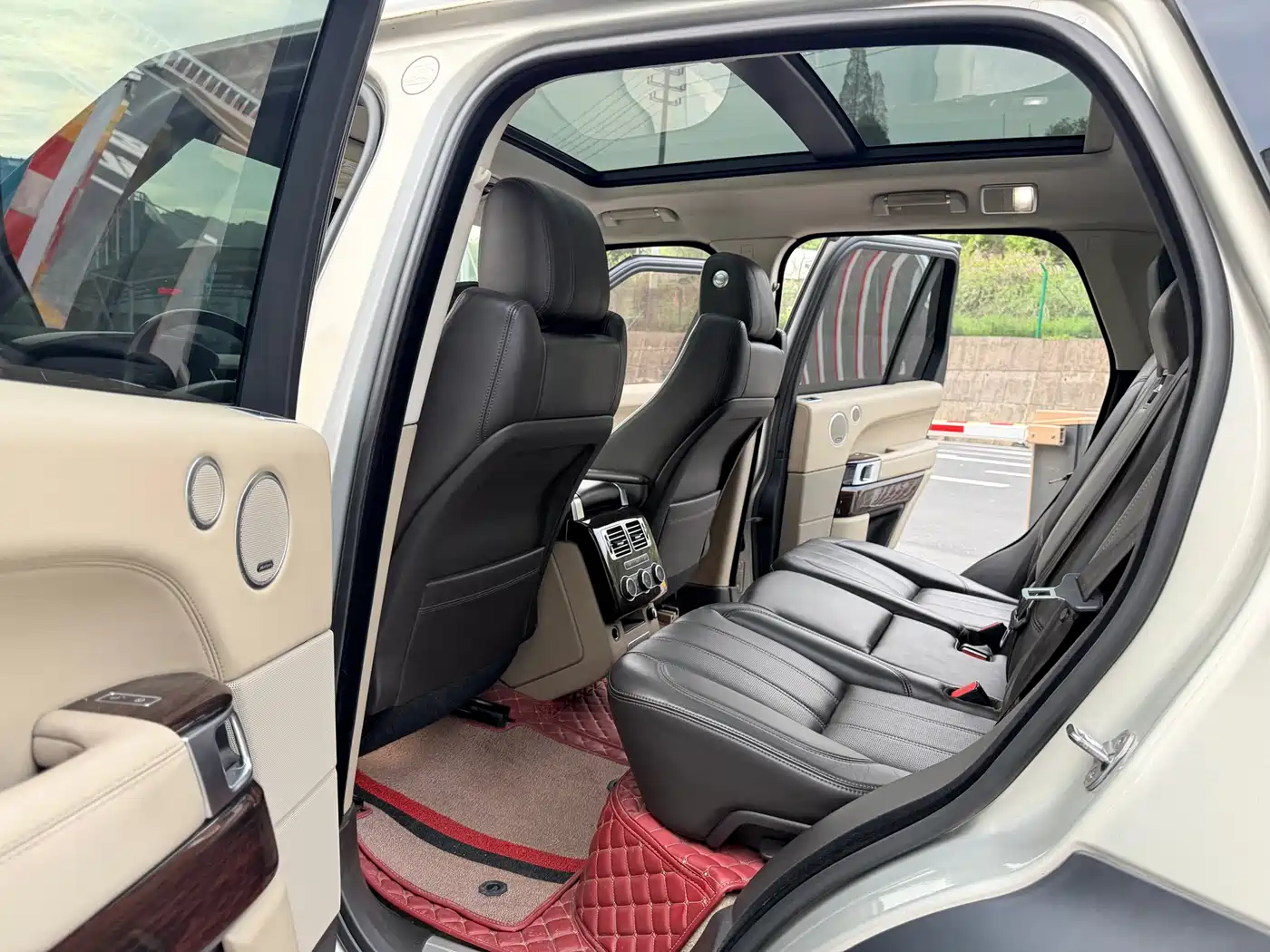Land Rover Range Rover 2014 3.0 SC V6 Vogue фото 5