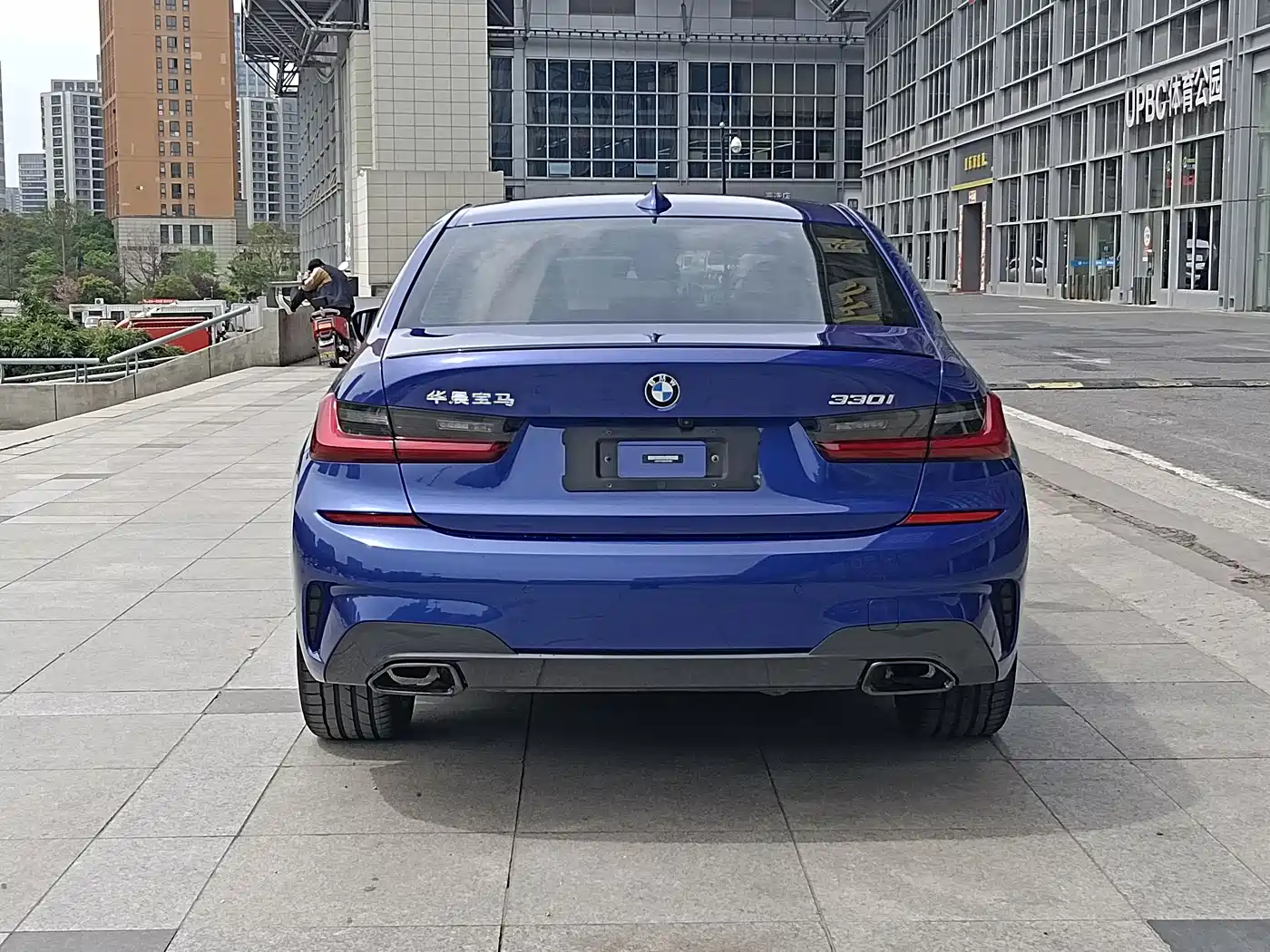 BMW 3 Series 2021 330i M Sport Night Edition фото 7