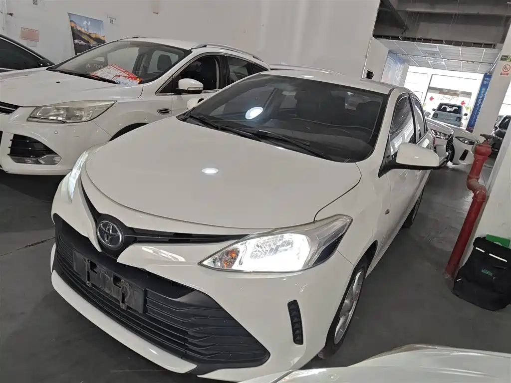 Toyota Vios 2017 1.5L CVT Pioneer фото 2