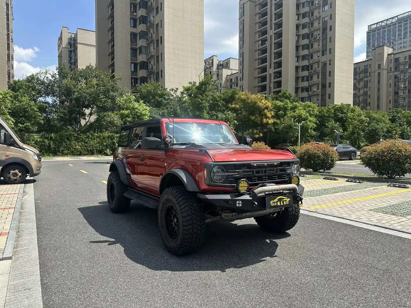 Фото 3 - Ford Bronco