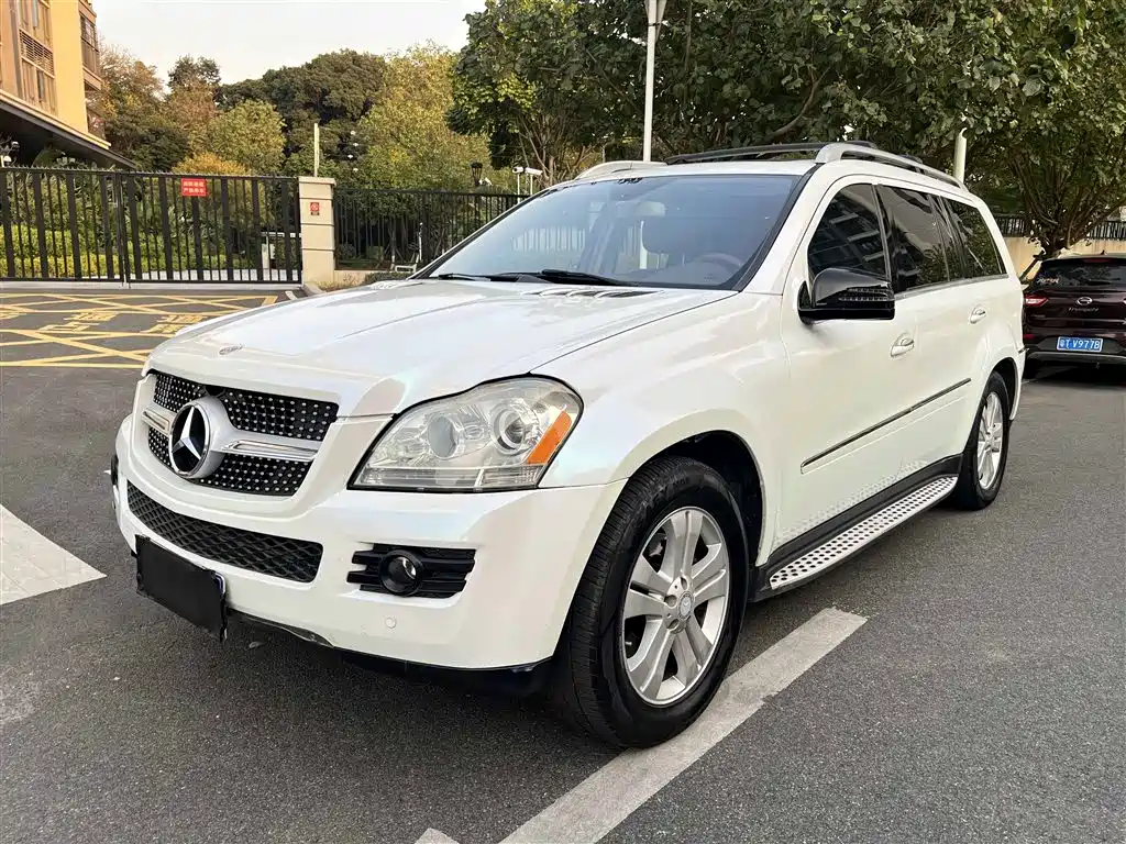 Mercedes-Benz GL-Class