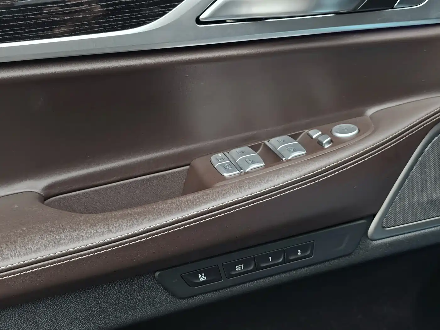 BMW 7 Series 2019 730Li M Sport Package фото 11