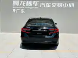 Photo 5 - Honda Accord