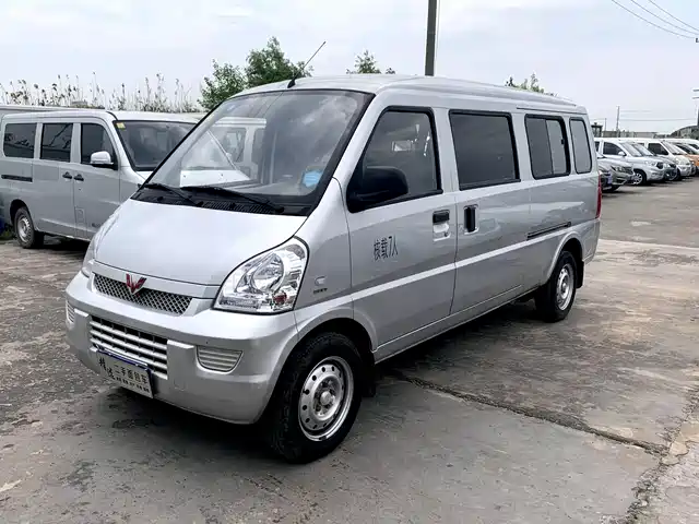 Wuling Motors Wuling Rongguang 2017 1.5L Extended Basic