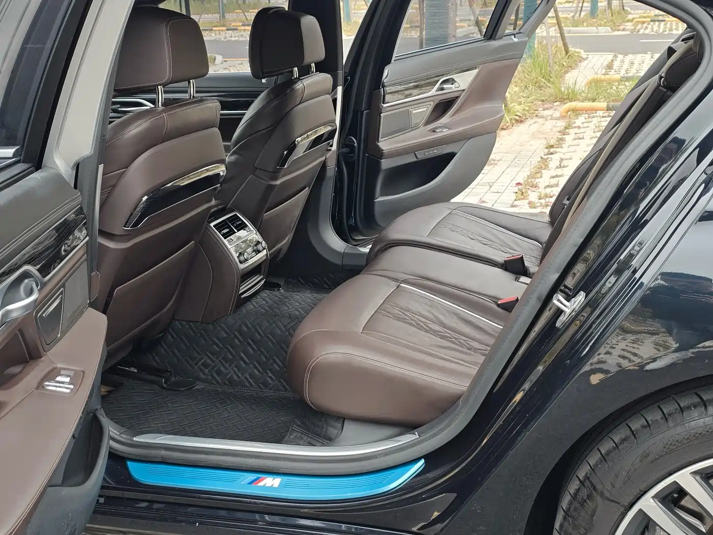 BMW 7 Series 2019 730Li M Sport Package фото 5