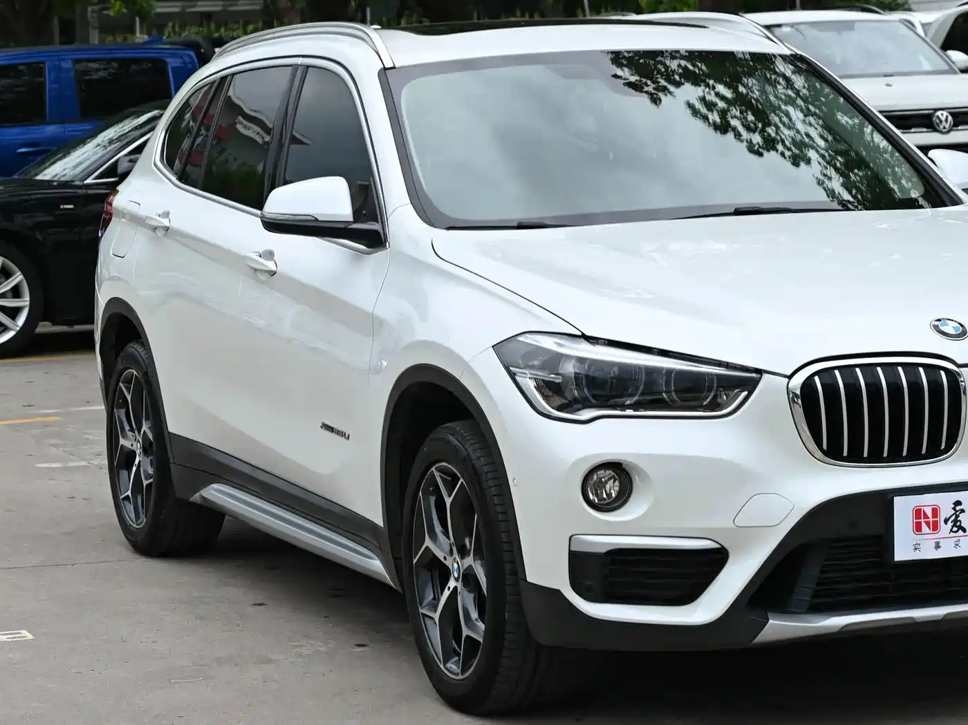 Фото 8 - BMW X1