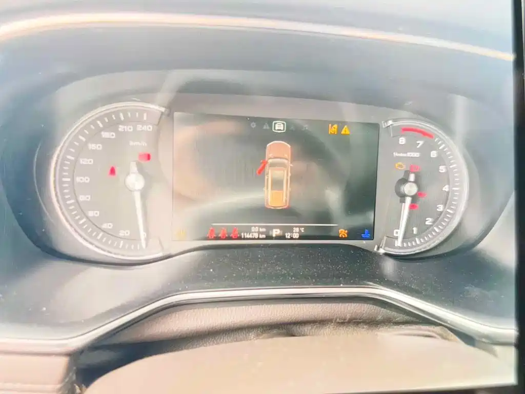 Roewe RX8 2019 2018 30T Internet-connected 2WD Ultimate Edition