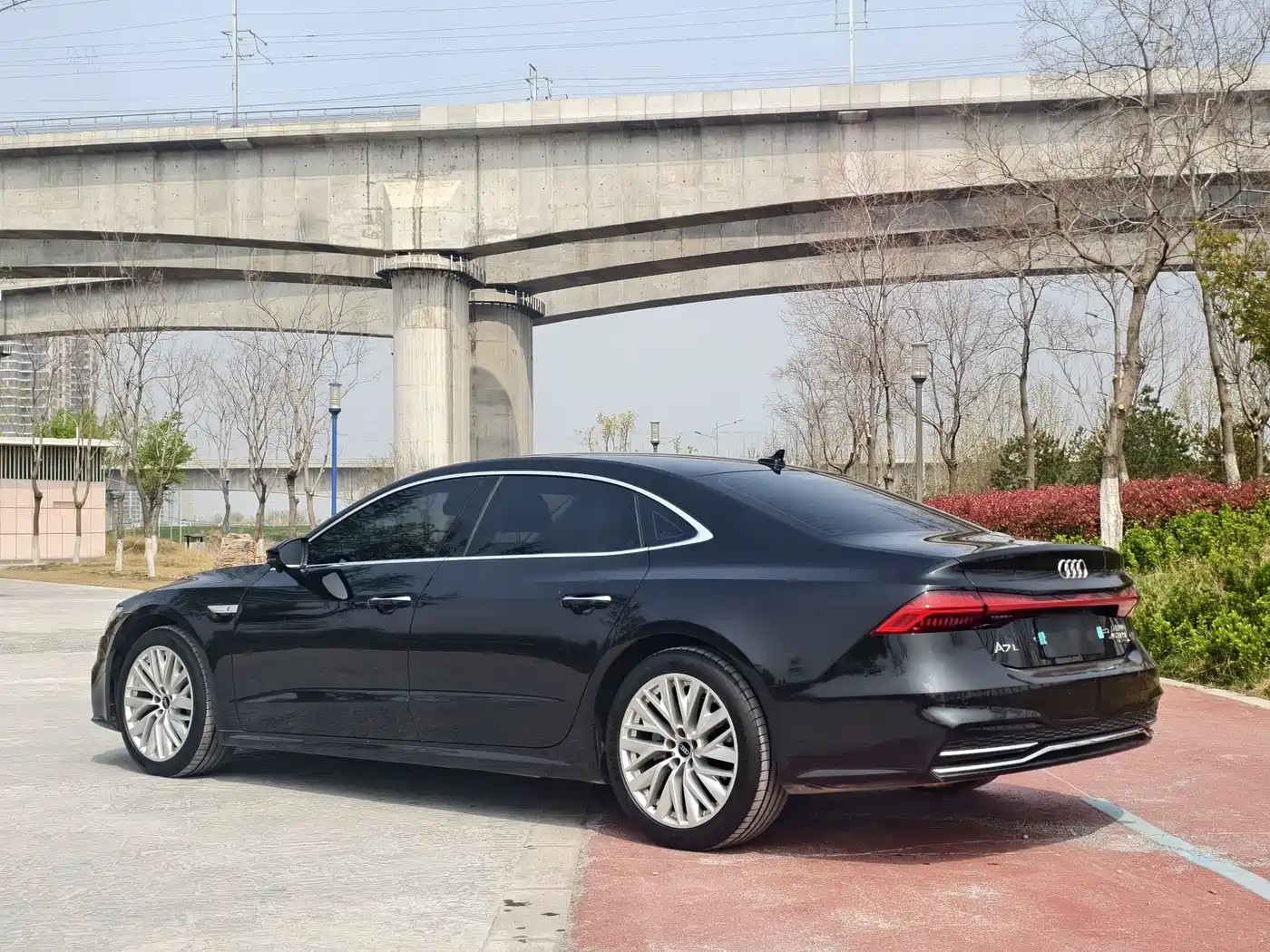 AUDI A7L