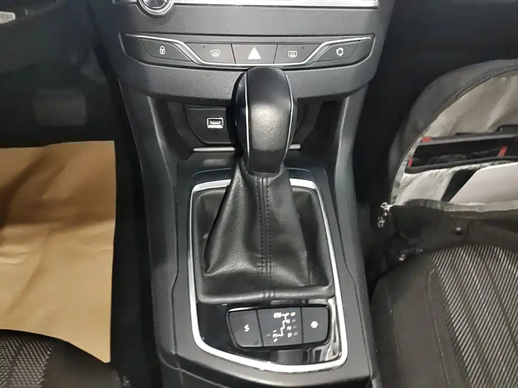Peugeot 308S 2016 2015 1.2T Auto Dynamic Edition
