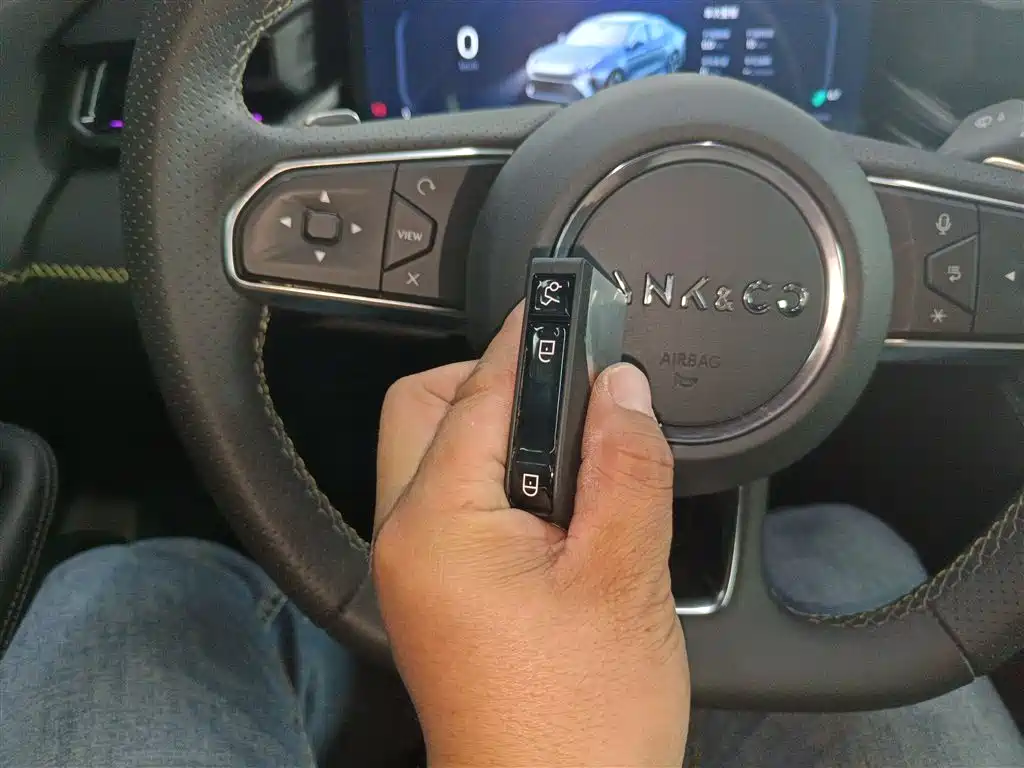 LYNK 03