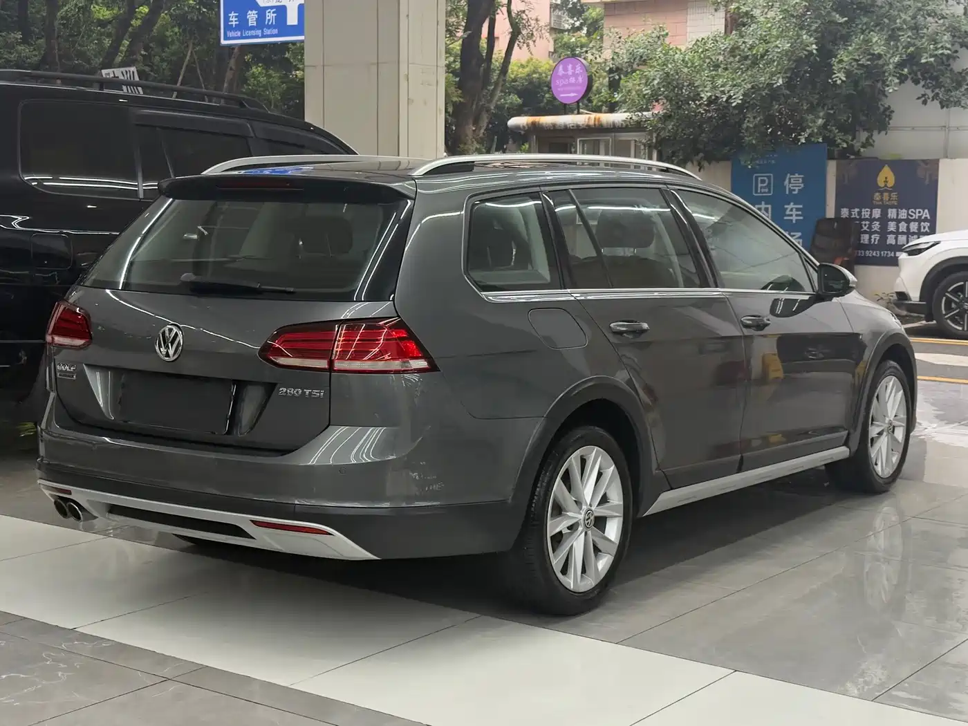 Volkswagen Golf (Import) 2019 2019 1.8TSI Wagon