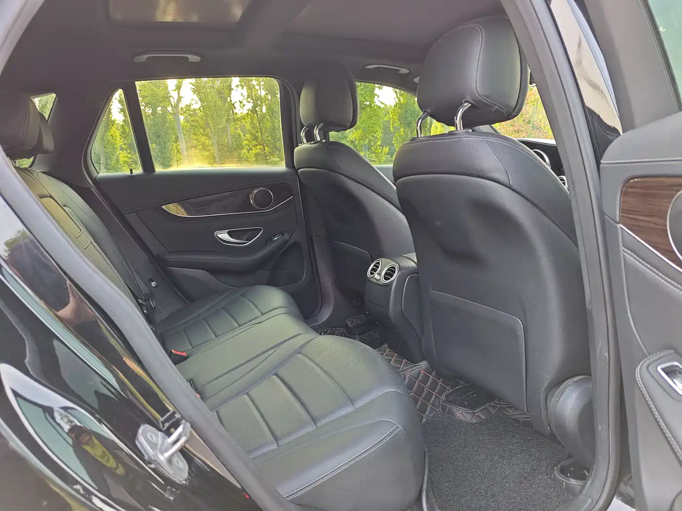 Mercedes-Benz GLC 2018 GLC 260 4MATIC Dynamic фото 11